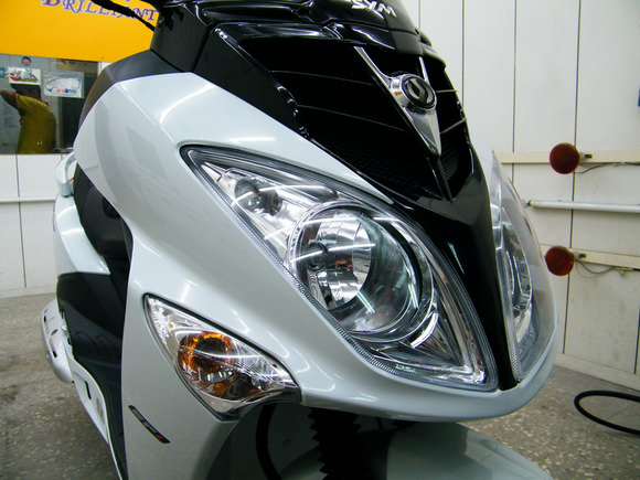 板橋中永和洗車打腊美容推薦 磁釉中和店 一年免打腊 免美容 簡單清洗 常保亮晶晶 樂活的大方 旅行玩樂學