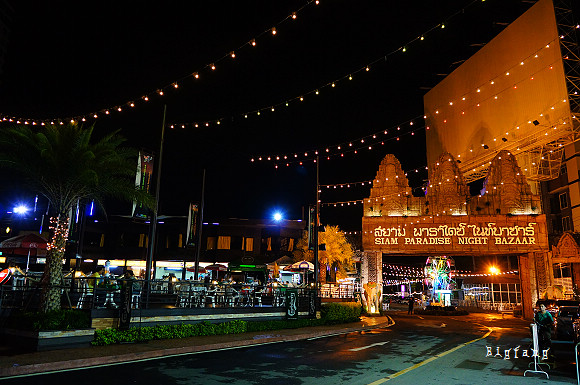 曼谷] 曼谷 暹罗天堂夜市 siam paradise night bazaar @ 失去光环的