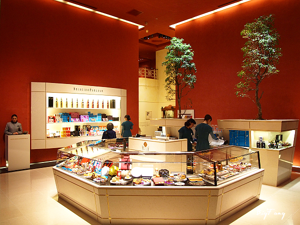 日本 東京 東京銀座資生堂shiseido 不買化妝品 來買伴手禮 樂活的大方 旅行玩樂學 日本 東京 東京銀座資生堂shiseido 不買化妝品 來買伴手禮 樂活的大方 旅行玩樂學