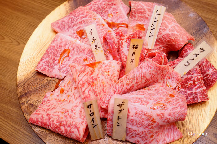 北海道札幌必吃美食 只賣a5黑毛和牛燒肉專賣店jin 入口融化的美味 必點a5和牛咖哩飯 樂活的大方 旅行玩樂學